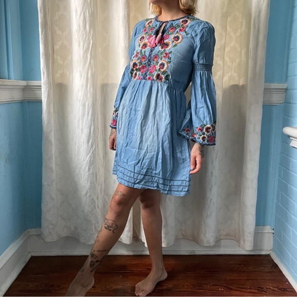 blu & blue [kid] gorgeous embroidered western dress size adult small [kids xxxl] - Picture 2 of 5